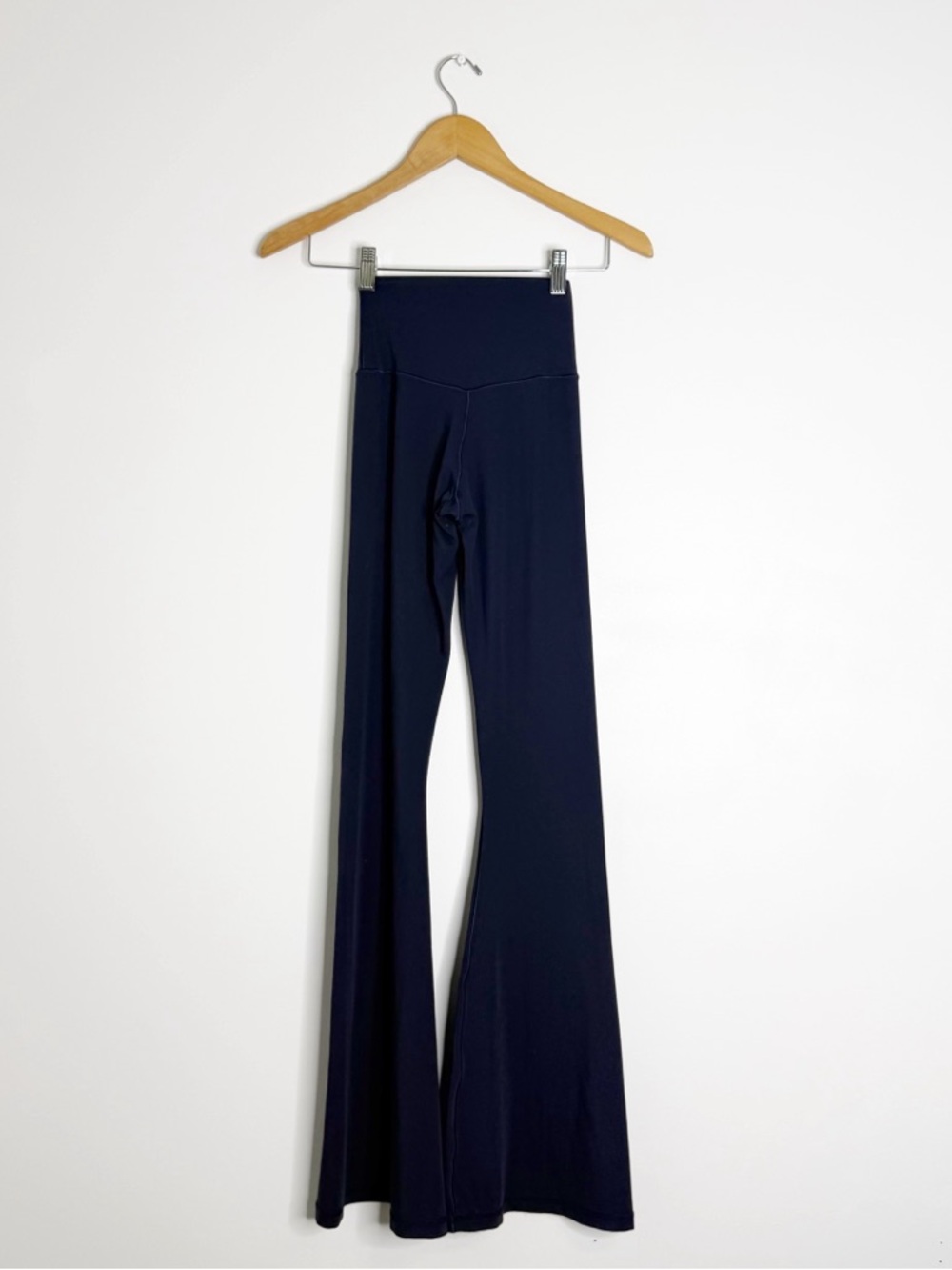 Aerie OFFLINE Real Me Flare Leggings Navy Small Long High Rise - Picture 3 of 7